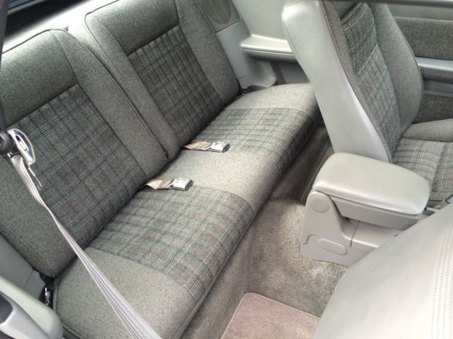 1987 Ford Mustang - photo 6