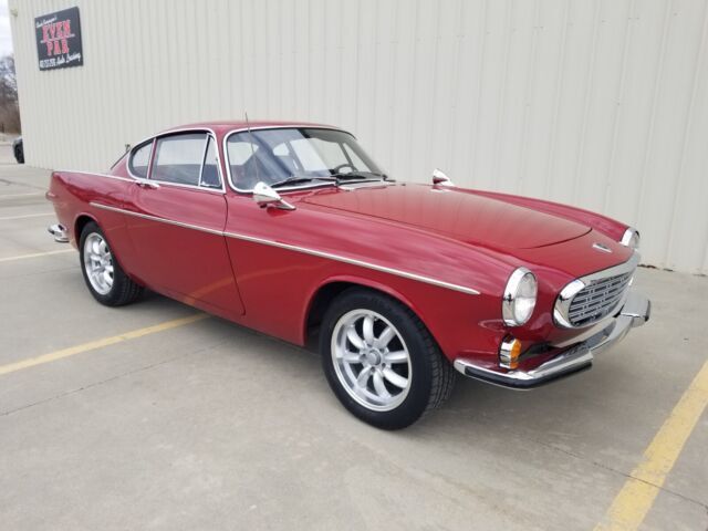 Super clean. New seats, and door panels, painted recently, new tires! 1968 Volvo P1800 S