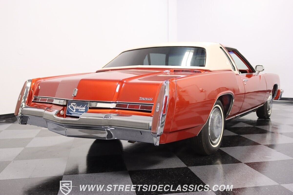 1977 Oldsmobile Toronado Brougham - photo 11