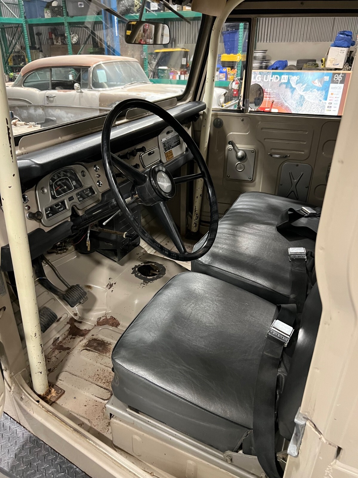 1971 Toyota Land Cruiser FJ40 FJ - photo 4