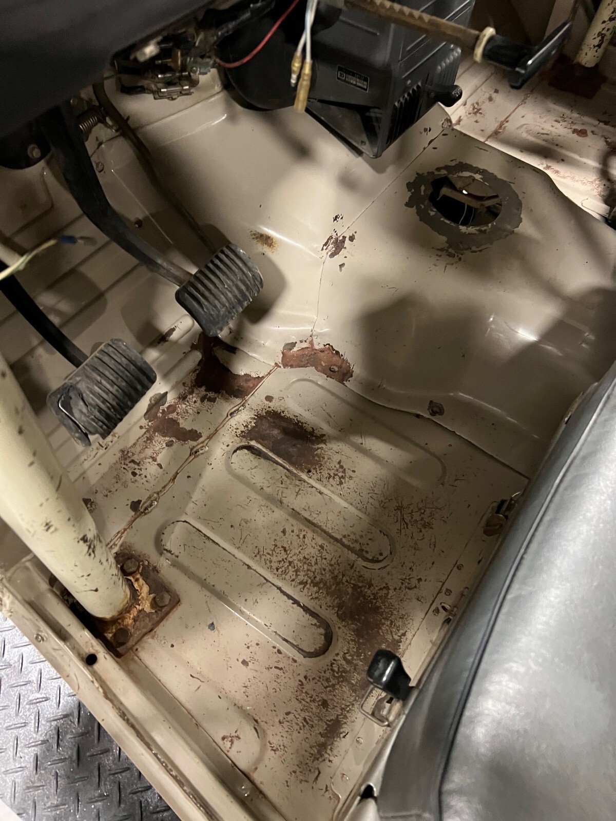 1971 Toyota Land Cruiser FJ40 FJ - photo 5