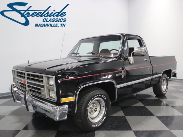 SUPER CLEAN, SLICK BLACK PAINT, DETAILED ENGINE BAY, A/C, O/D TRANS, CLEAN TRUCK 1985 Chevrolet C-10 Scottsdale