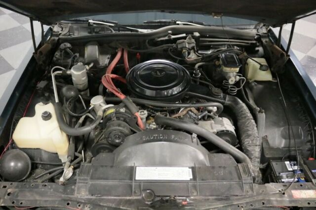 1985 Oldsmobile Eighty-Eight Royale Brougham - photo 4