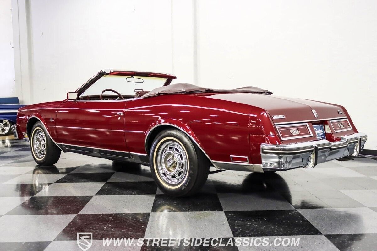 1983 Buick Riviera Convertible - photo 8