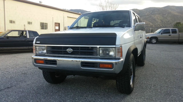 1993 Nissan Pathfinder SE - photo 3