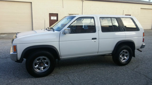1993 Nissan Pathfinder SE - photo 4