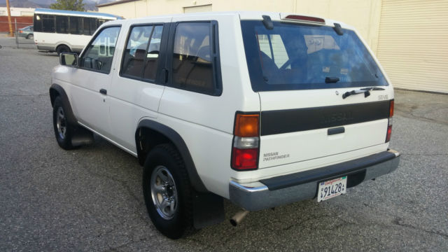 1993 Nissan Pathfinder SE - photo 5