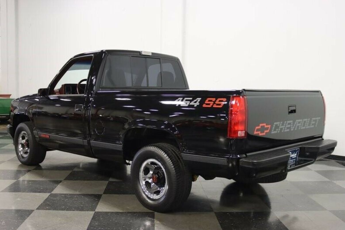 1990 Chevrolet C/K Pickup 1500 454 SS - photo 10