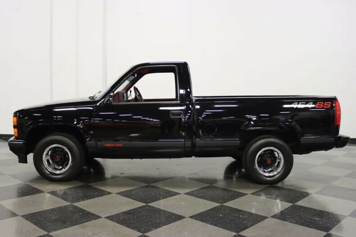 1990 Chevrolet C/K Pickup 1500 454 SS - photo 8