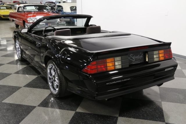 1991 Chevrolet Camaro Z/28 Convertible - photo 12