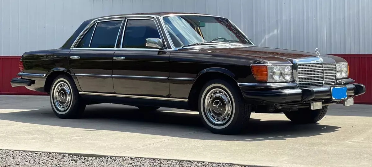 Super Condition 1975 Mercedes 450SE Classic Sedan 1975 Mercedes-Benz 450SE