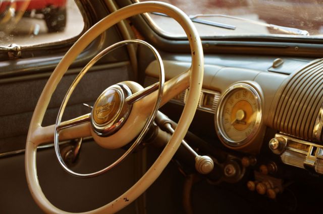 1948 Ford Super Deluxe 2 Door Sedan V8 - photo 10