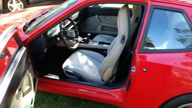 1985 Porsche 944 Base - photo 2