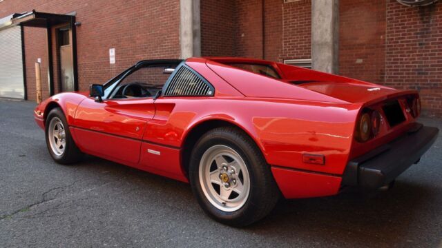 1981 Ferrari 308 - photo 12