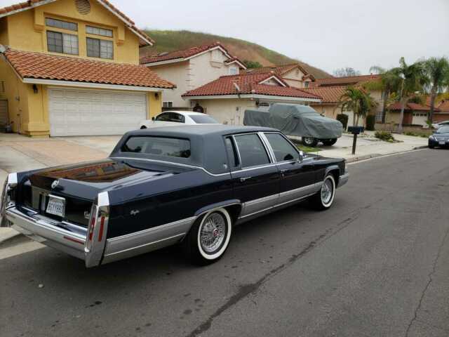 1992 Cadillac Brougham - photo 12