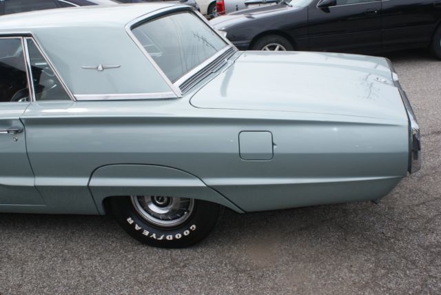 1964 Ford Thunderbird - photo 11