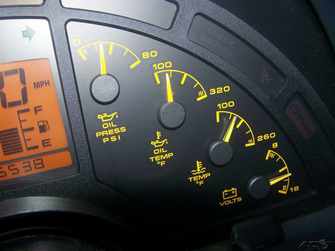 1993 Chevrolet Corvette 45K 40th ANNIVERSARY EDITION COUPE TARGA TOP ROOF BEAUTY - photo 11