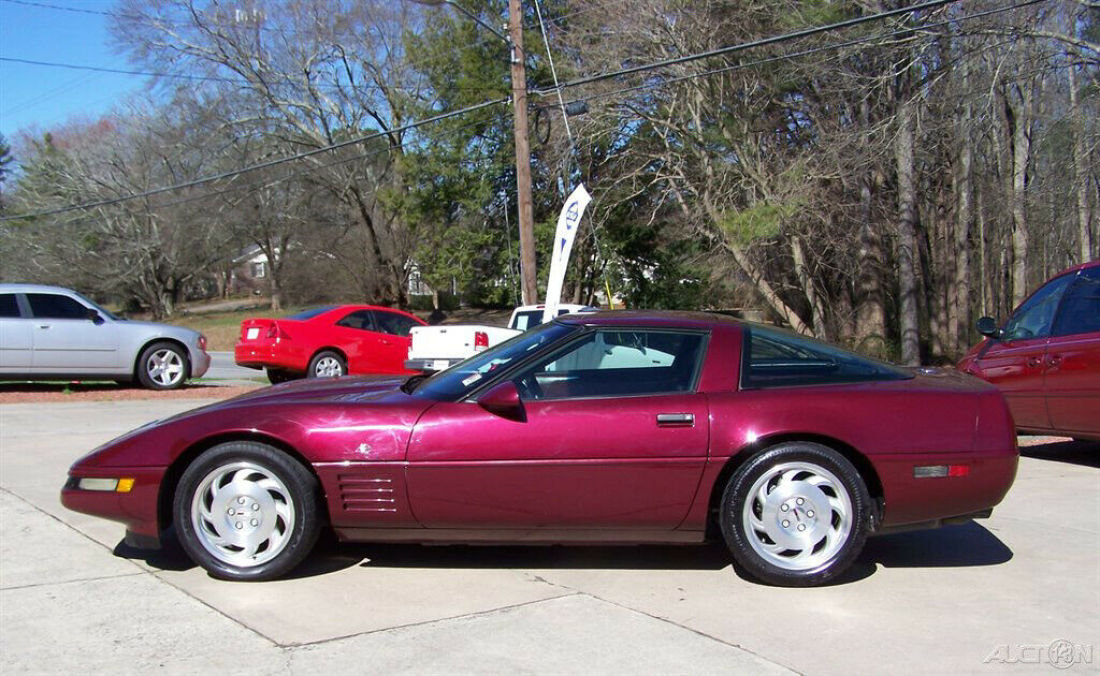 1993 Chevrolet Corvette 45K 40th ANNIVERSARY EDITION COUPE TARGA TOP ROOF BEAUTY - photo 6