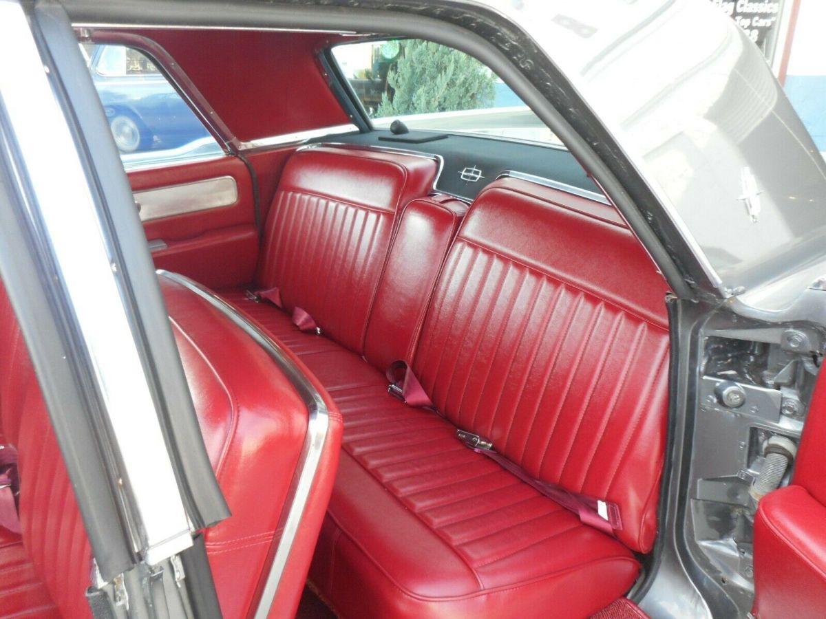 1961 Lincoln Continental - photo 8
