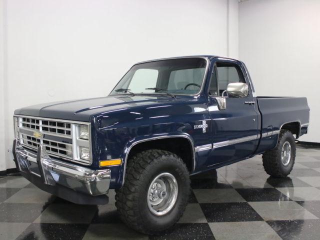 SUPER NICE K10! GREAT PAINT & INTERIOR, TONS OF OPTNS INCL A/C, WELL EXECUTED!!! 1986 Chevrolet Other Pickups