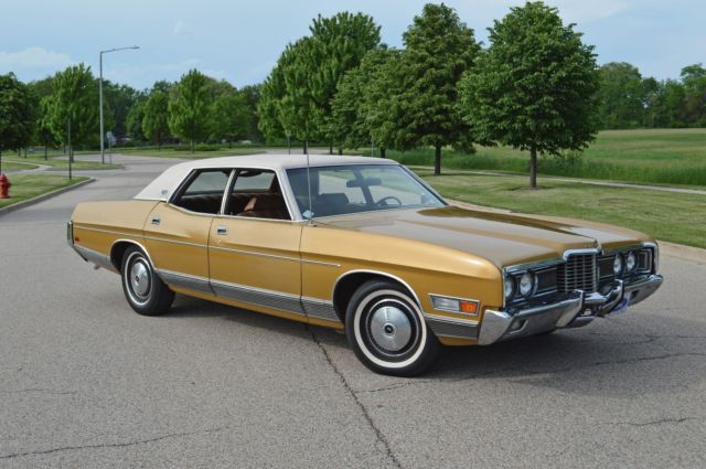 1972 Ford LTD - 4 door hardtop sedan - photo 11