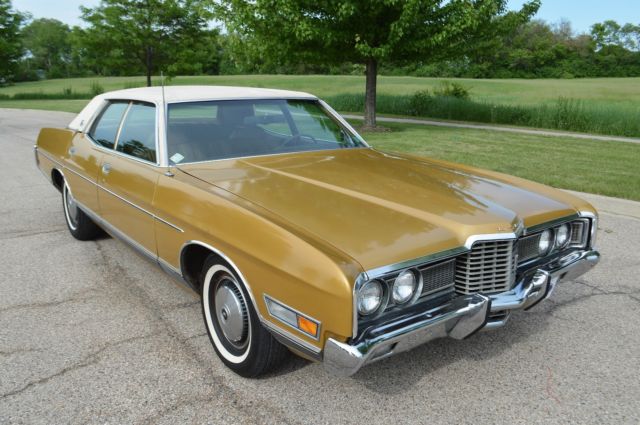1972 Ford LTD - 4 door hardtop sedan - photo 3