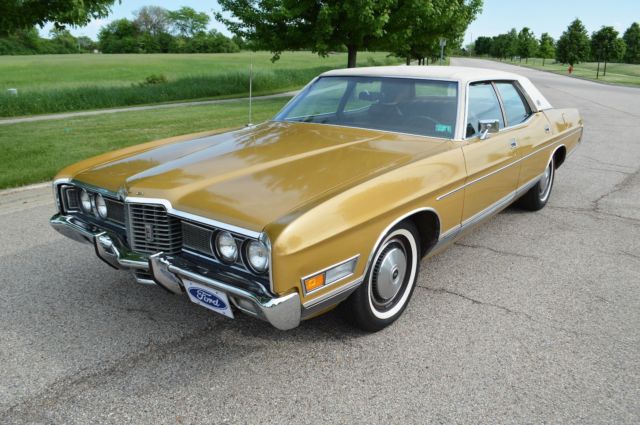 1972 Ford LTD - 4 door hardtop sedan - photo 5