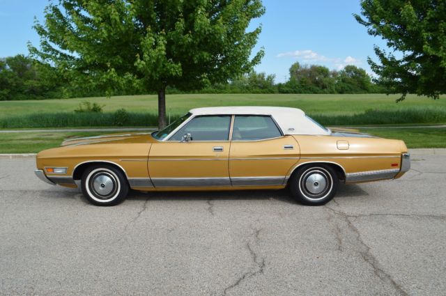 1972 Ford LTD - 4 door hardtop sedan - photo 6