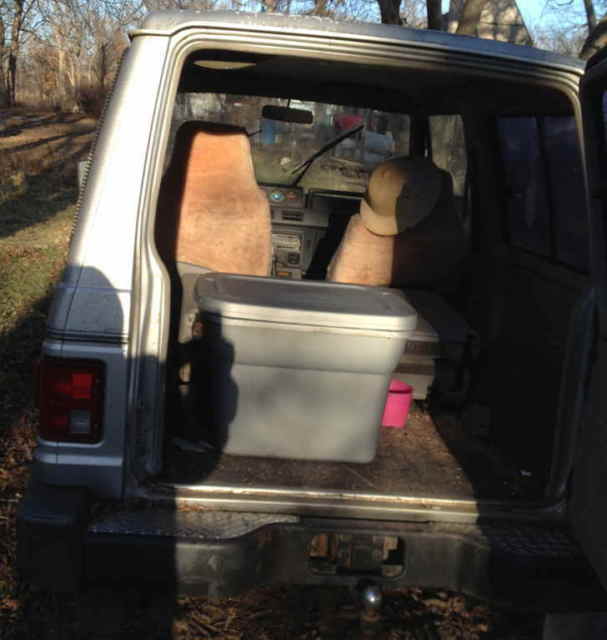 1987 Mitsubishi Montero n/a - photo 4