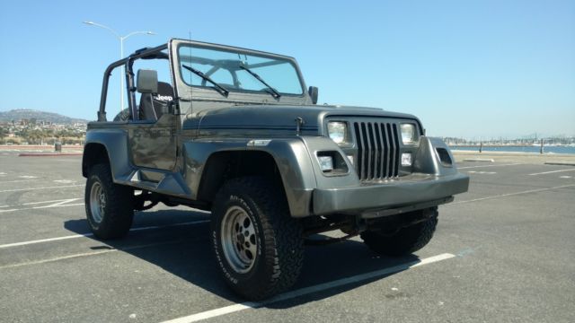 1992 Jeep Wrangler Renegade Package