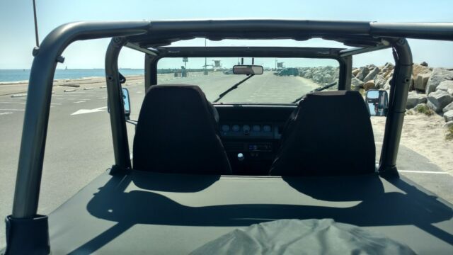 1992 Jeep Wrangler Renegade Package - photo 5
