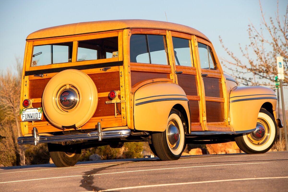 1946 Mercury Eight SUPER RARE WOODY WAGON - RUST FREE - photo 2