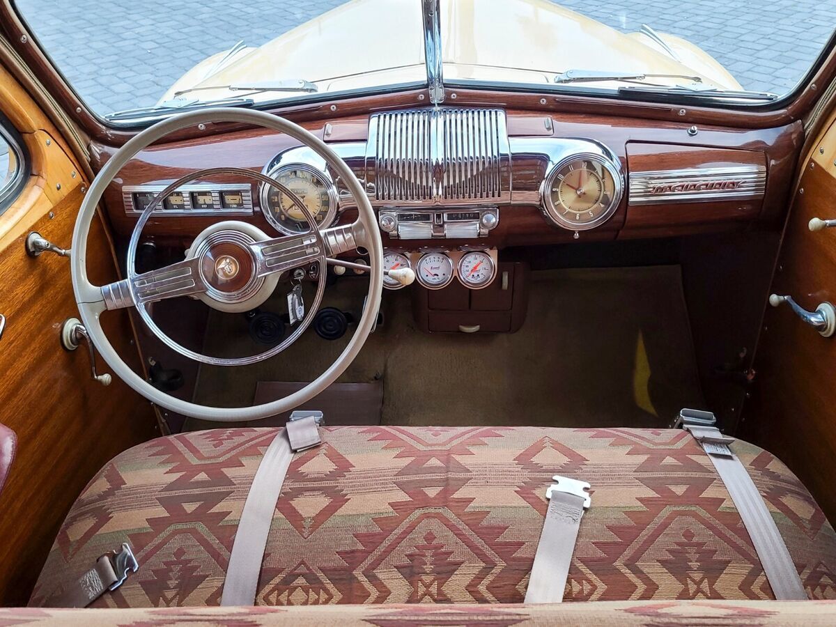1946 Mercury Eight SUPER RARE WOODY WAGON - RUST FREE - photo 4