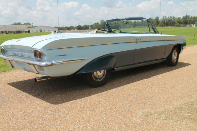 1962 Oldsmobile Cutlass F85 Series 31 Deluxe Convertible - photo 11