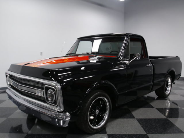 SUPER SLICK BLACK, 355 V8, 4 SPD AUTO, PWR STEER/FRONT DISCS, CLEAN SOLID NICE! 1970 Chevrolet C10