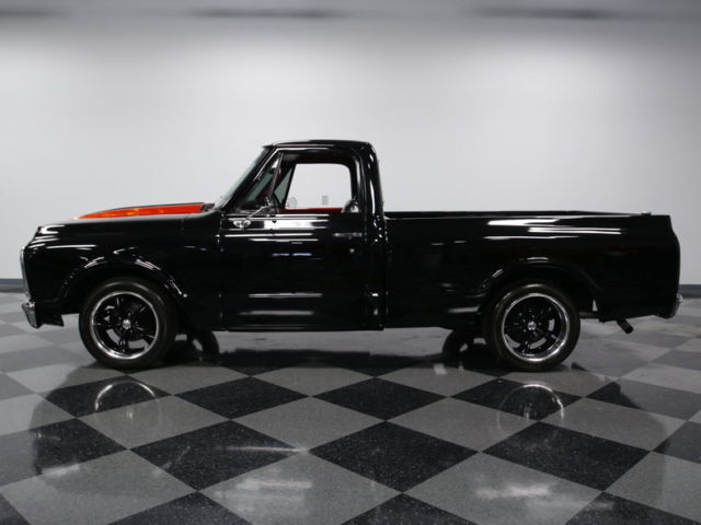 1970 Chevrolet C10 - photo 2