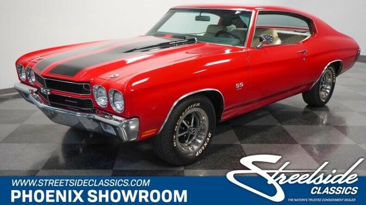 Super Sport Chevy V8 BBC Auto Classic Vintage Collector Red White Big Block 1970 Chevrolet Chevelle SS 454