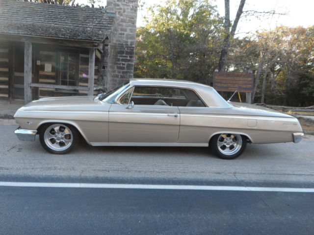 1962 Chevrolet Impala SUPER SPORT - photo 2