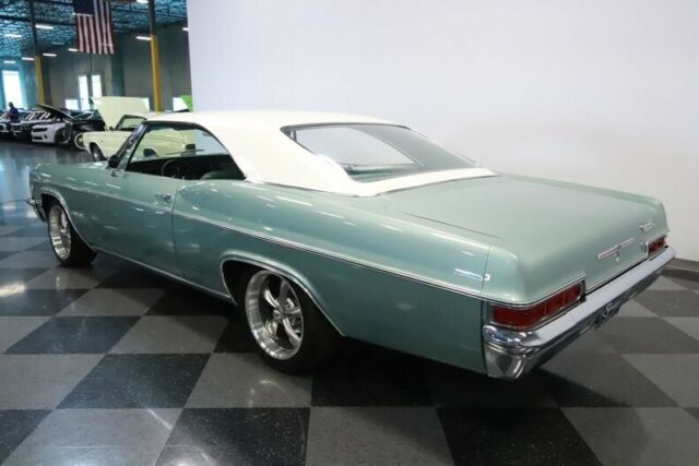 1966 Chevrolet Impala SS - photo 10