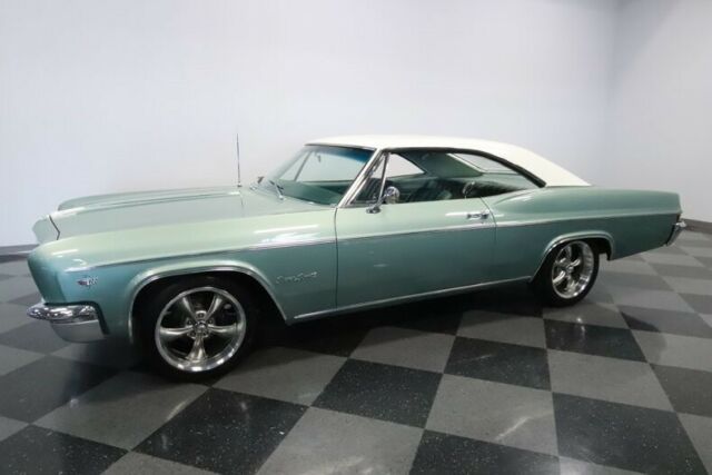 1966 Chevrolet Impala SS - photo 7