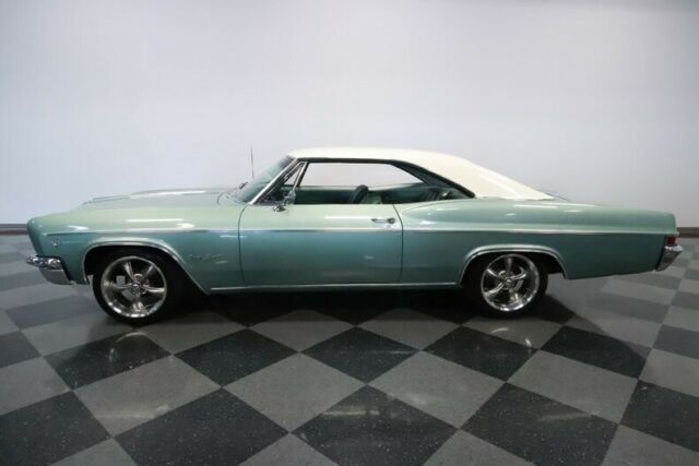 1966 Chevrolet Impala SS - photo 8