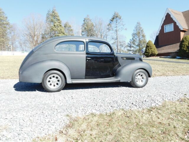 SUPER STRAIGHT BODY-2K PRIMER-53 MERC FLATHEAD(fresh build)gm 4 speed-9''Ford!!! 1938 Ford SLANT BACK TUDOR LIKE SLANTBACK