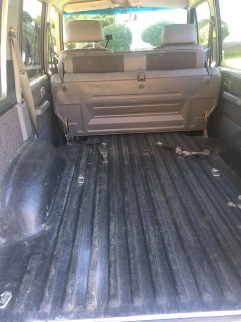 1990 Isuzu Trooper - photo 8