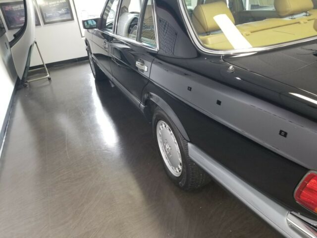 1989 Mercedes-Benz 400-Series RARE AIRBAG DELETE CAR - photo 7