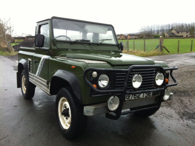 SUPERB ONE OF THE BEST LAND ROVER DEFENDER 90 SHORT BED PICKUP TURBO DIES 1989 Land Rover Defender