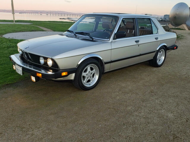 1988 BMW 5-Series 528E - photo 3