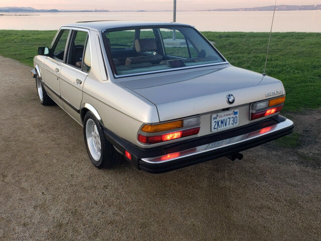 1988 BMW 5-Series 528E - photo 4