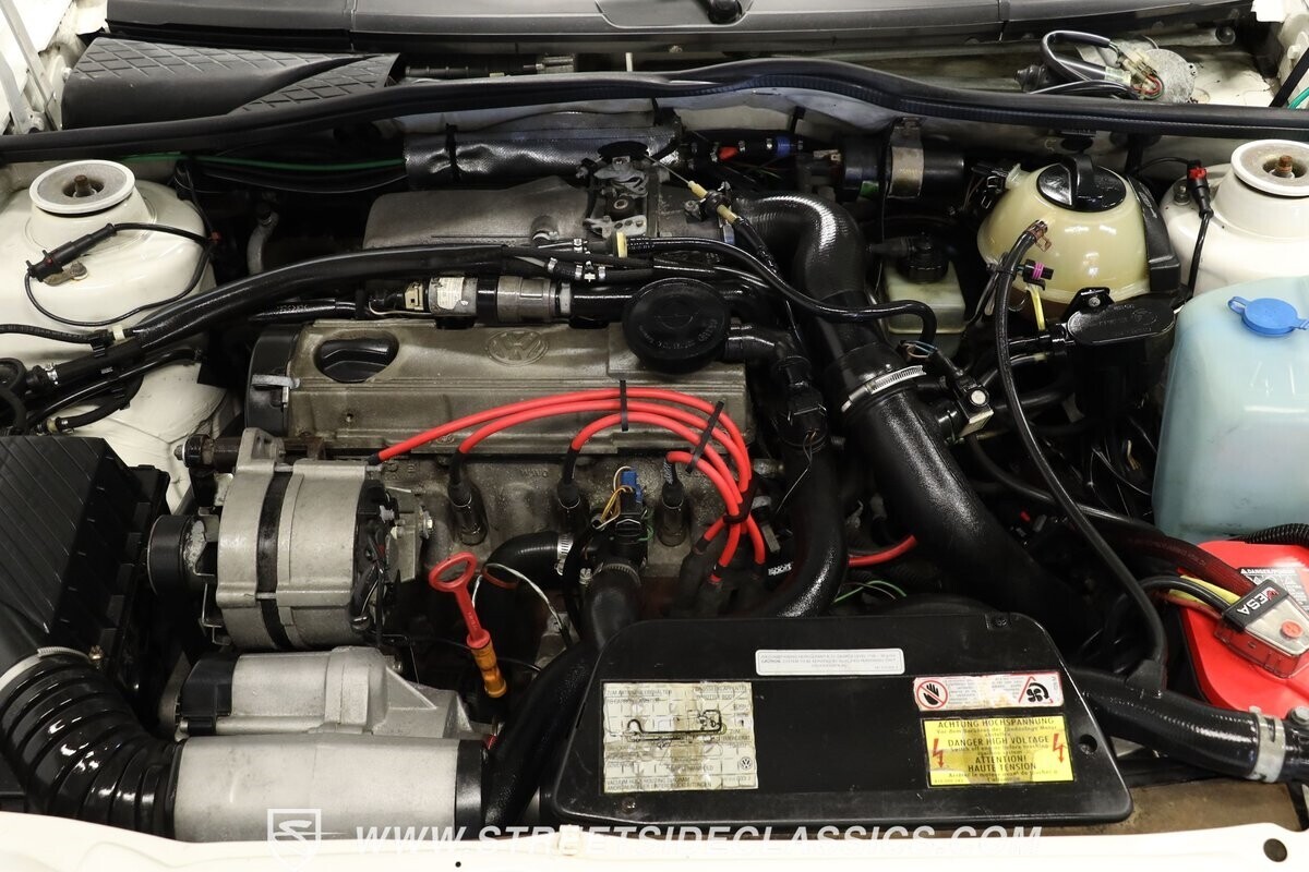 1990 Volkswagen Corrado G60 - photo 4