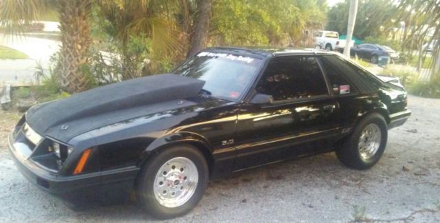 1985 Ford Mustang GT - photo 5