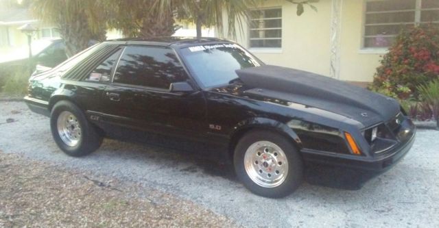 1985 Ford Mustang GT - photo 8